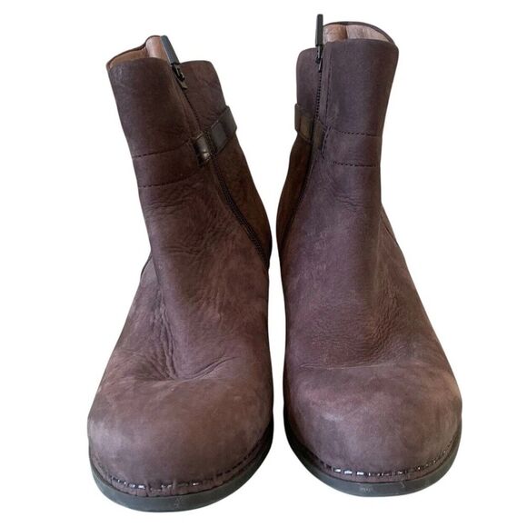 Dansko Hartley Zip Ankle Boot EUR 40 Womens Size 9-9.5 Chocolate Nubuck Leather - Picture 2 of 10